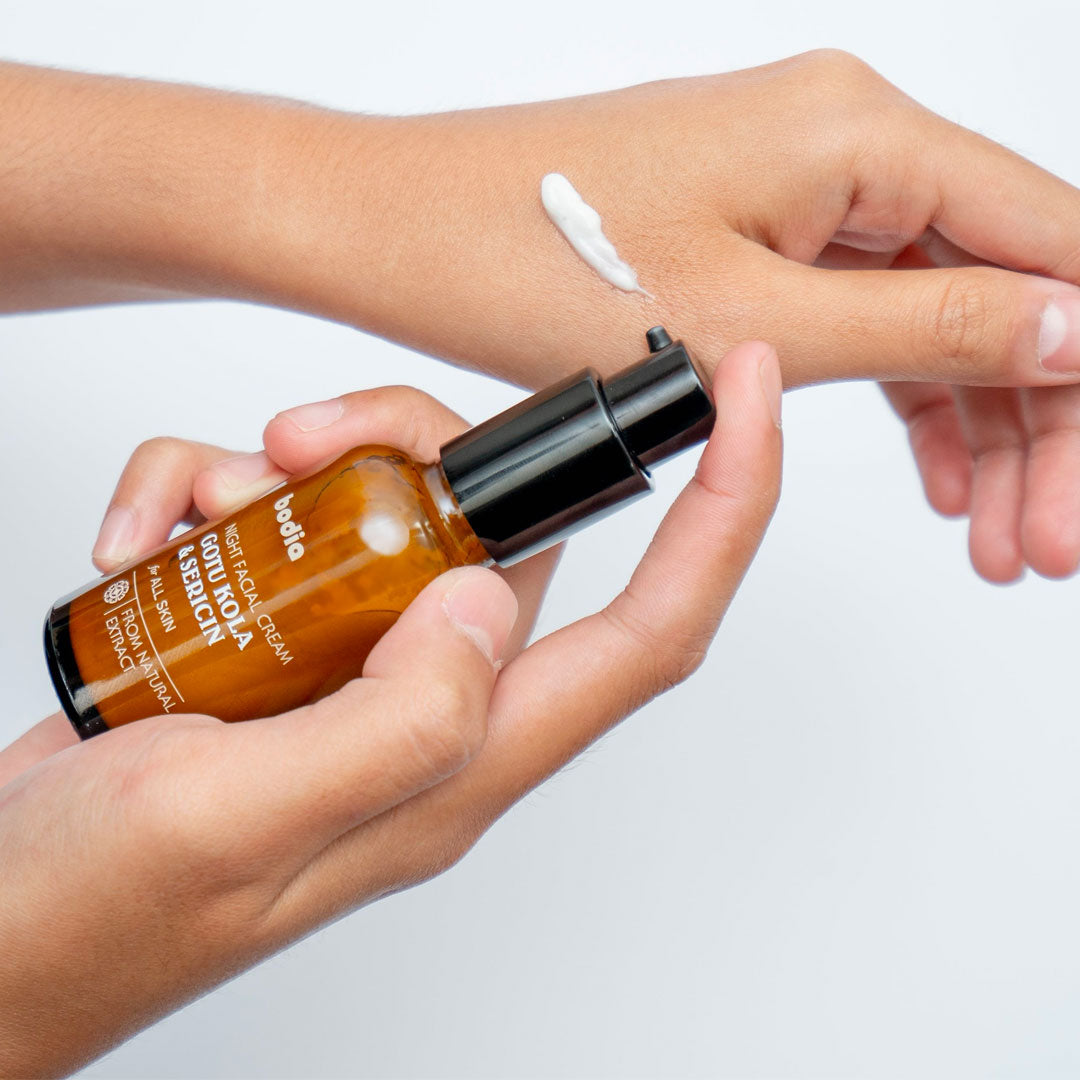 texture-gotu-kola-Sericin-night-facial-cream-natural-cosmetics